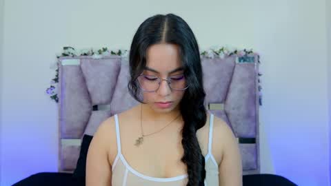 Iris online show from 2, 11, 2025