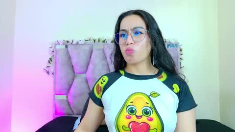 Iris online show from 21, 4, 2026