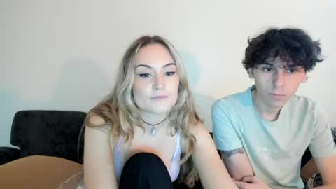 Snapshot of iris_roslin chatting on 23, 6, 2026 Iris 3 online show from 23, 6, 2026
