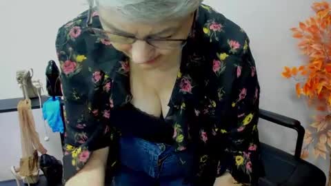 I R I S online show from 14, 1, 2025