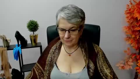 I R I S online show from 29, 1, 2025