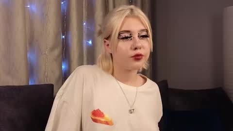 Iris Day Maya night online show from 14, 12, 2024