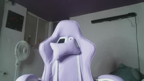 Camilla online show from 27, 1, 2025