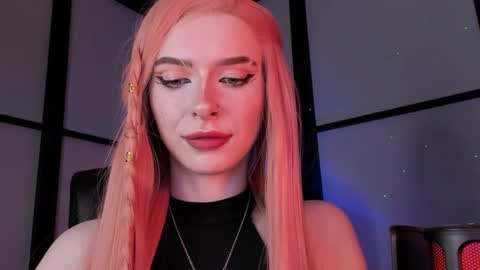 Snapshot of irisice chatting on 6, 12, 2024 Miss Iris Fansly Miss Iris new inst. online show from 6, 12, 2024