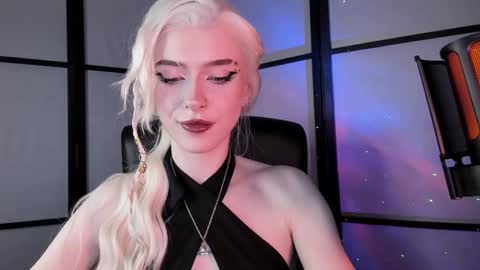 Snapshot of irisice chatting on 26, 1, 2025 Miss Iris Fansly Miss Iris new inst. online show from 26, 1, 2025