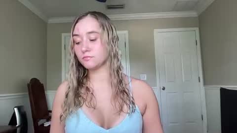 Snapshot of irispink1 chatting on 21, 6, 2026 Irispink1 online show from 21, 6, 2026
