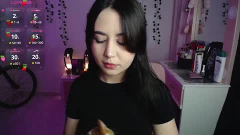 Snapshot of iriss_sky chatting on 5, 12, 2025 Iris online show from 5, 12, 2025