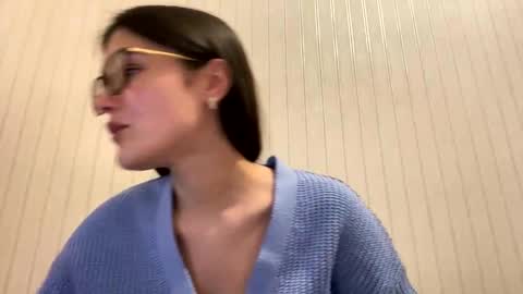 irisss31 online show from 9, 2, 2025