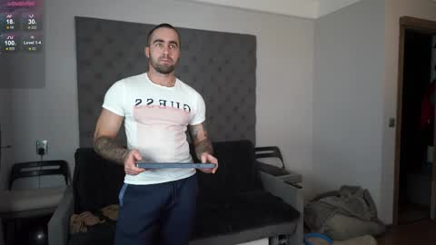 ironhulk22 online show from 10, 11, 2025