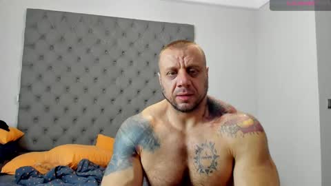 ironhulk22 online show from 14, 3, 2026