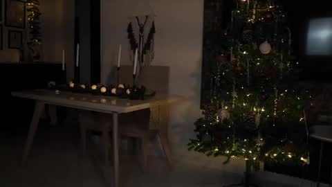 Snapshot of isa_____ chatting on 5, 12, 2025 isa_____ online show from 5, 12, 2025