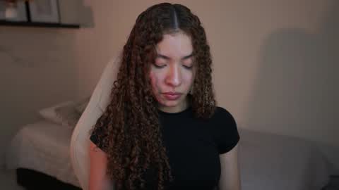 Snapshot of isa_____ chatting on 10, 2, 2026 isa_____ online show from 10, 2, 2026