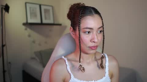 Snapshot of isa_____ chatting on 5, 3, 2026 isa_____ online show from 5, 3, 2026