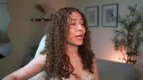 Snapshot of isa_____ chatting on 19, 3, 2026 isa_____ online show from 19, 3, 2026