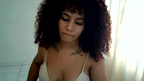isa_bellaxx23 online show from 17, 6, 2026