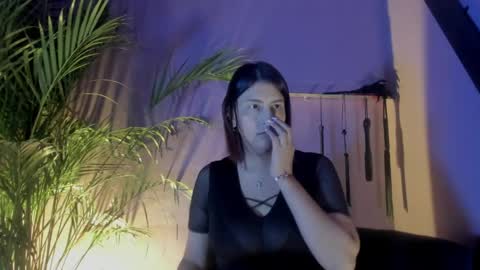 Isabella online show from 26, 4, 2026