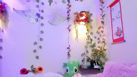 Isabella        online show from 25, 1, 2025