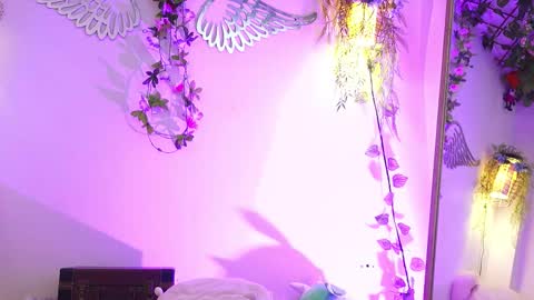 Isabella        online show from 30, 11, 2025