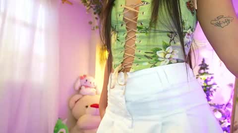 Isabella        online show from 20, 12, 2025