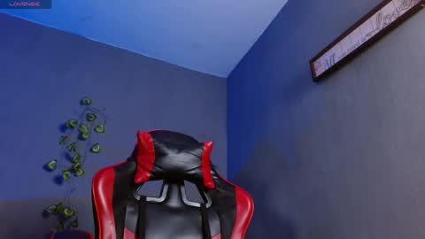 isa_salvatore online show from 20, 4, 2026