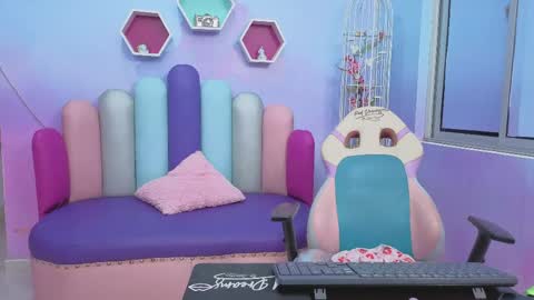 Isaa Skinny  online show from 16, 4, 2026