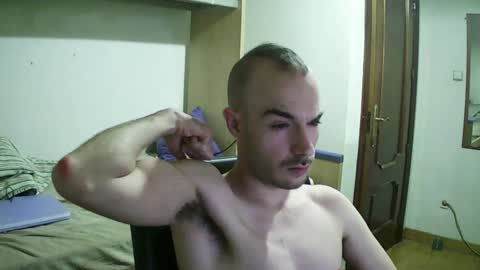 Snapshot of isaac99c chatting on 4, 12, 2024 Isaac99c online show from 4, 12, 2024