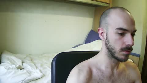 Snapshot of isaac99c chatting on 8, 2, 2025 Isaac99c online show from 8, 2, 2025