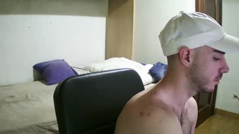 Snapshot of isaac99c chatting on 22, 2, 2025 Isaac99c online show from 22, 2, 2025