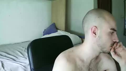 Snapshot of isaac99c chatting on 23, 2, 2025 Isaac99c online show from 23, 2, 2025