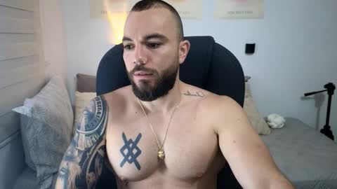 Isaac carter online show from 24, 9, 2025