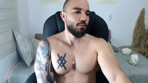 Isaac carter online show from 21, 11, 2025