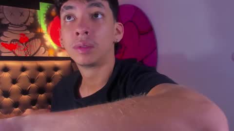 isaac_cryston online show from 17, 9, 2025