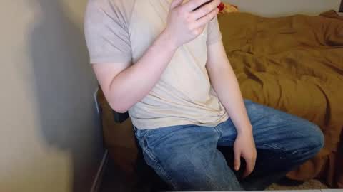 isaac online show from 25, 11, 2025