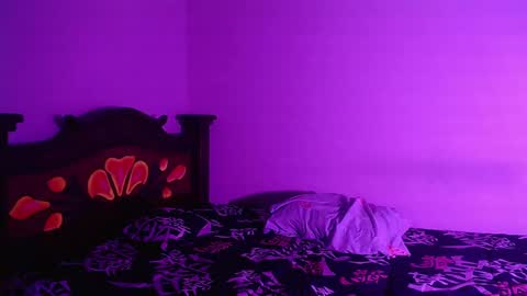 isaac online show from 24, 12, 2024