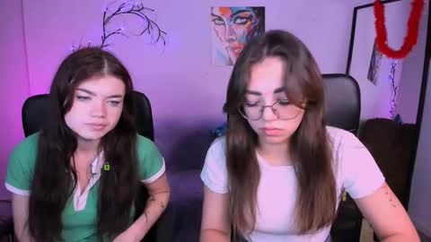 Snapshot of isabel_wave chatting on 17, 11, 2025 isabel online show from 17, 11, 2025