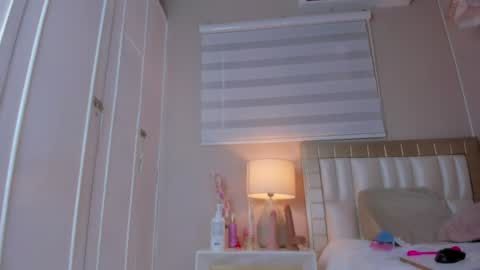 isabela__x online show from 28, 7, 2026