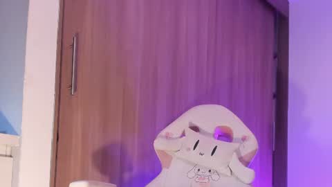 Snapshot of isabela_antonia_ chatting on 11, 6, 2026 online show from 11, 6, 2026