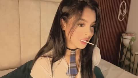 isabela  online show from 7, 3, 2026