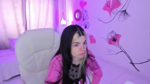 Snapshot of isabela_fiorelli chatting on 26, 10, 2025 isabela_fiorelli online show from 26, 10, 2025