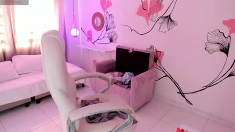 isabela_fiorelli online show from 11, 6, 2026