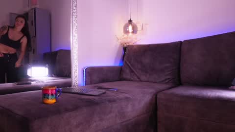 Isabela online show from 11, 6, 2026