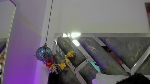 Mommy Isa online show from 6, 4, 2026