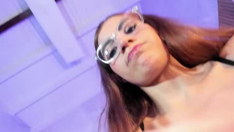 isabelastefano online show from 20, 11, 2025