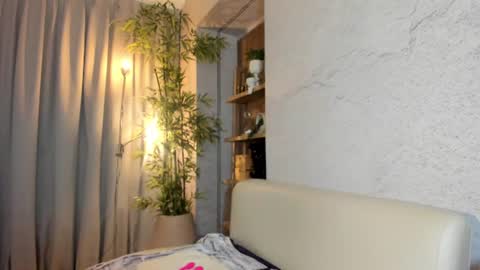 isabelastefano online show from 29, 7, 2026