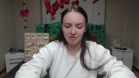 IsabelBlackberry online show from 4, 10, 2025