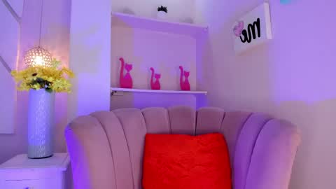 Snapshot of isabella__shine chatting on 29, 4, 2026 Isa online show from 29, 4, 2026