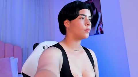 isabella_clarkk online show from 4, 3, 2026