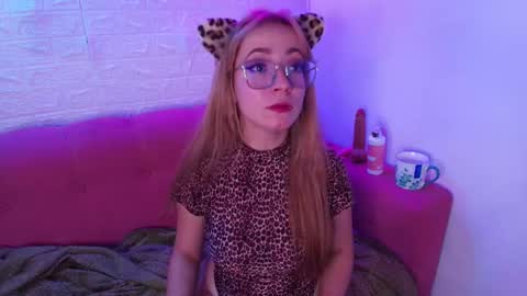 Snapshot of isabella_noir1 chatting on 25, 11, 2025 Isabella online show from 25, 11, 2025