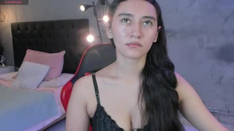 Snapshot of isabella_nowa chatting on 28, 4, 2026 Isabella Nowa online show from 28, 4, 2026