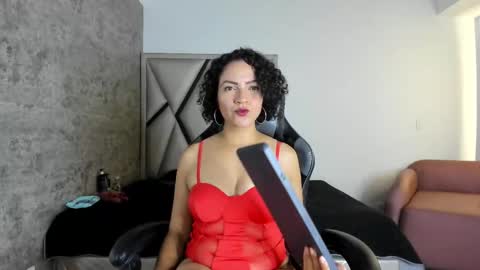 isabella_rosssi1 online show from 30, 9, 2025